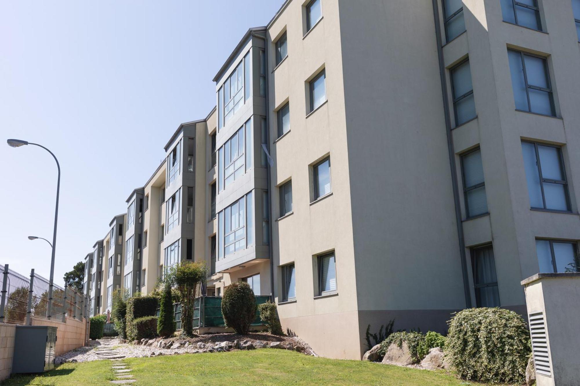 Appartement Baruhaus Piscina Y Parking Rianxo à Rianjo Extérieur photo